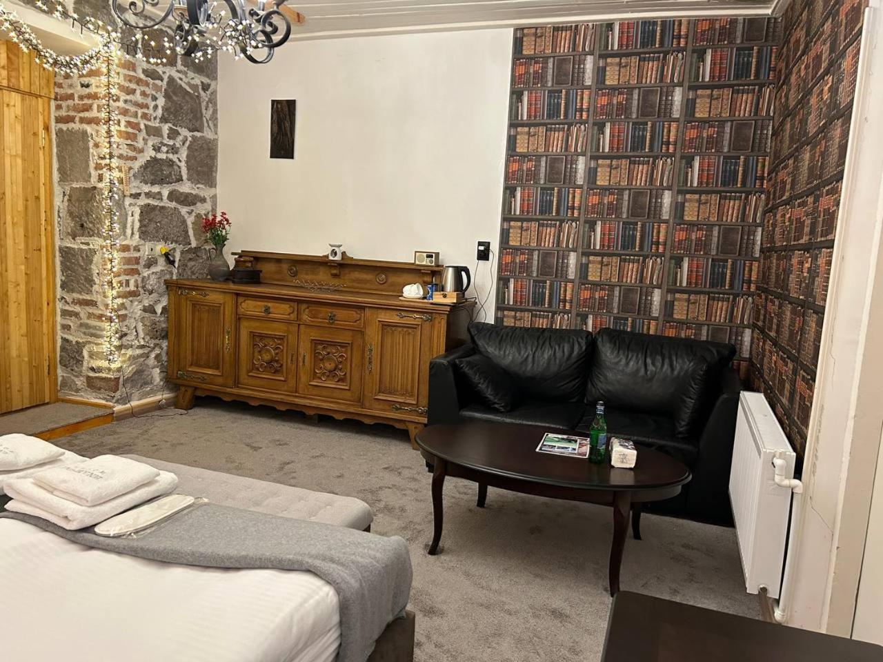 Hnameni Stepanavan Guesthouse - Hotel מראה חיצוני תמונה